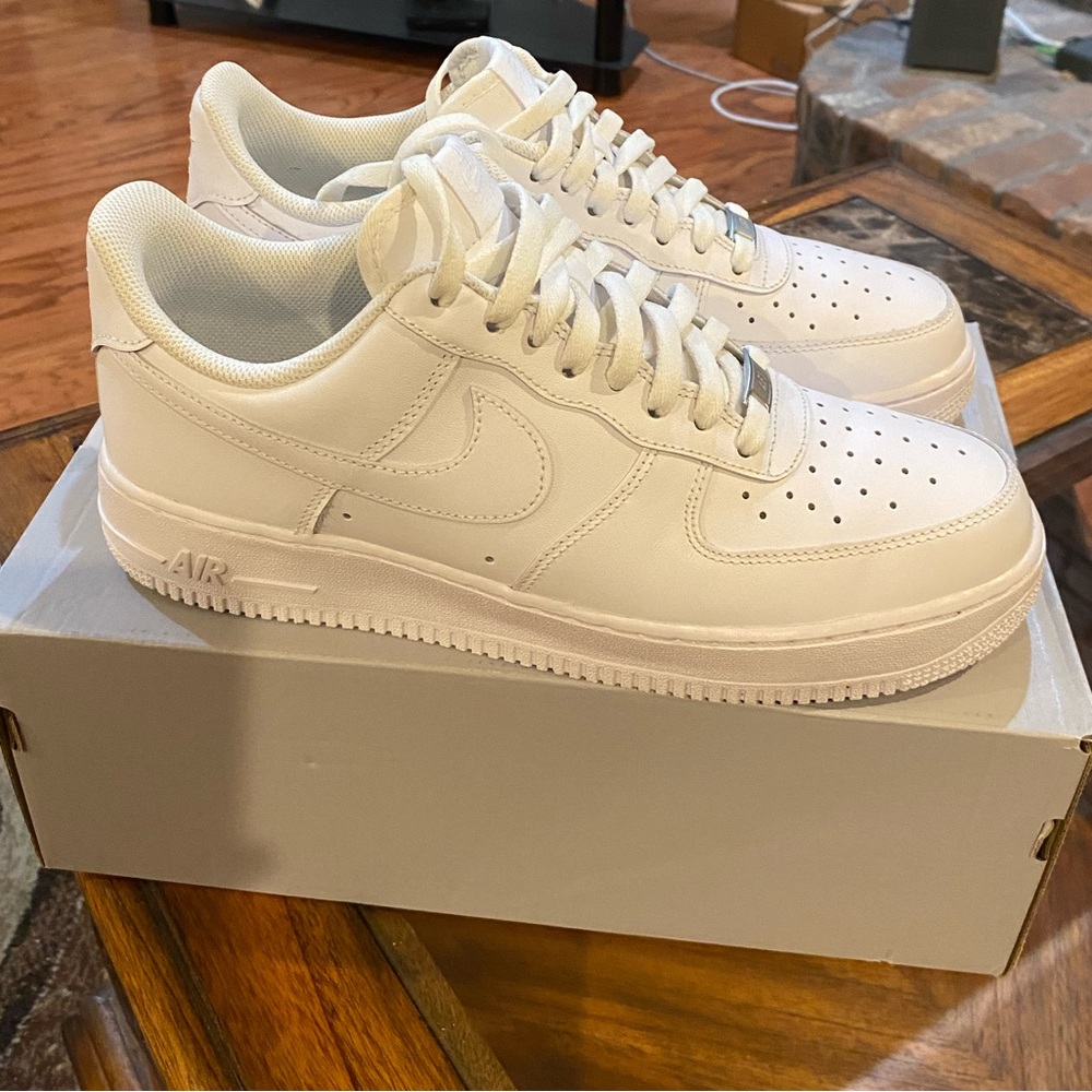 Men Nike Air Force 1 White